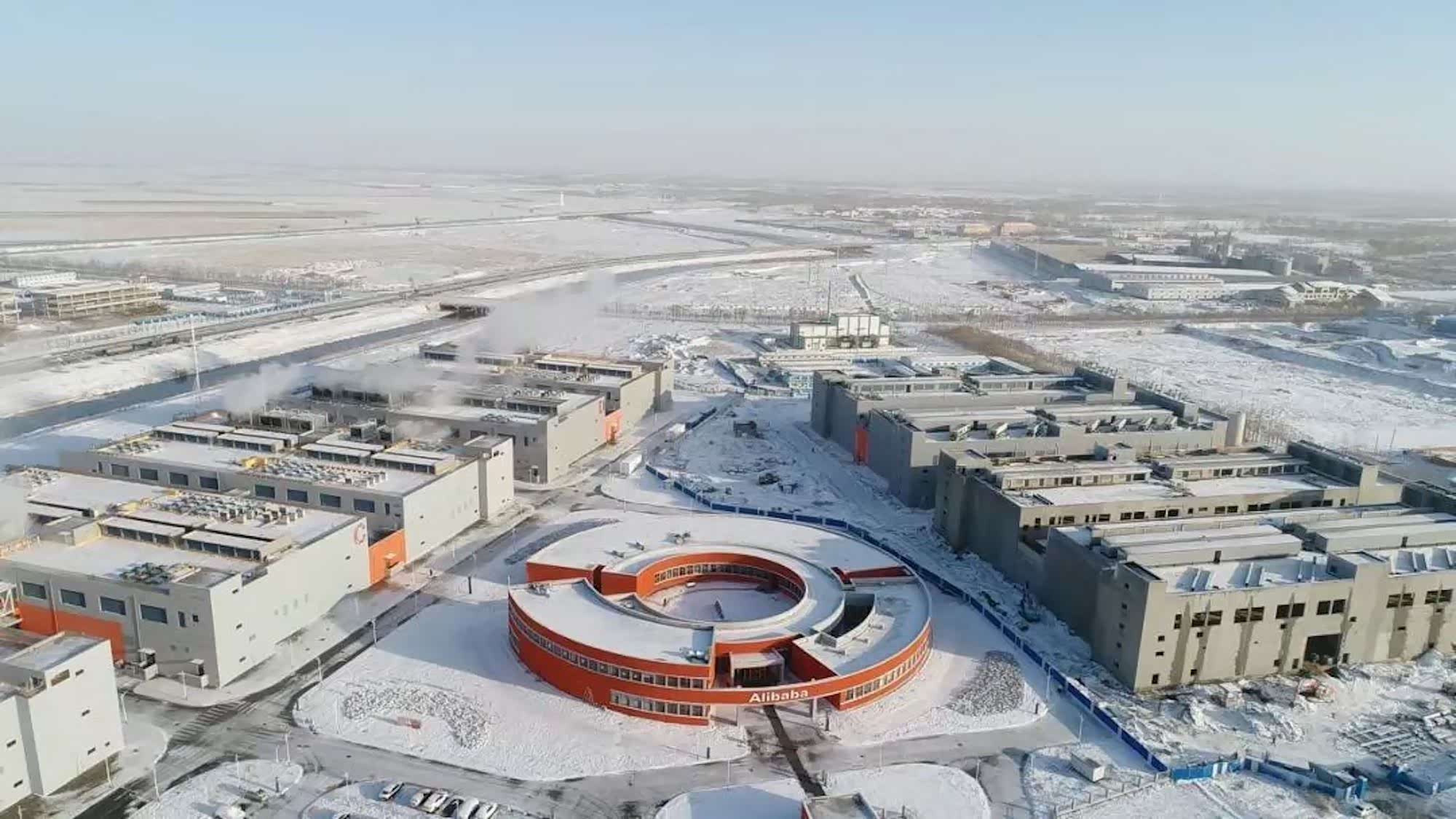 五大标准重塑智能汽车新范式 智己汽车如何定义“该有的样子”